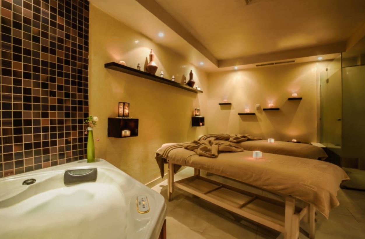 Hurghada: Transferlerle Spa ve Masaj Deneyimi
